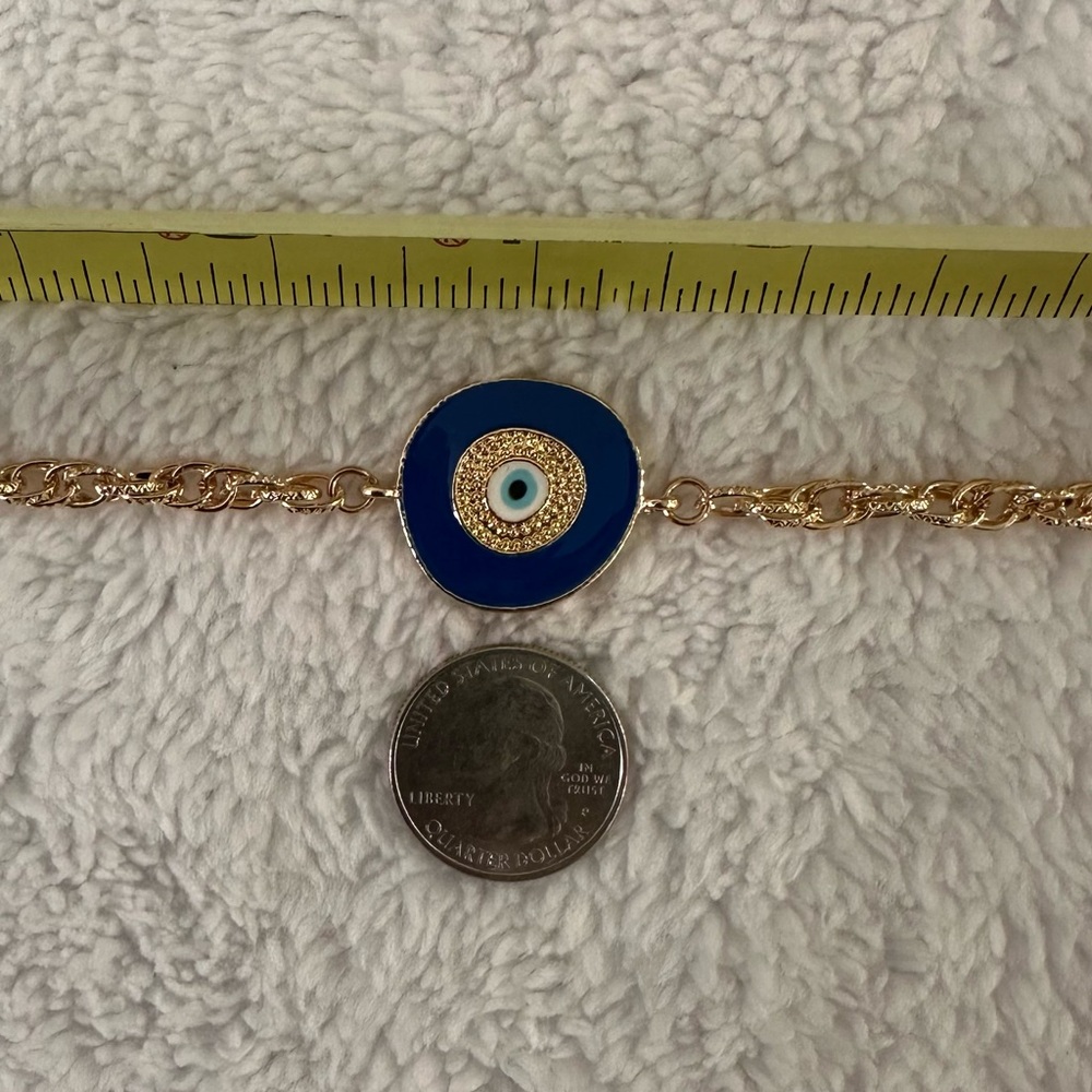 NWOT Gold Tone, Blue Eye Bracelet - Picture 4 of 7